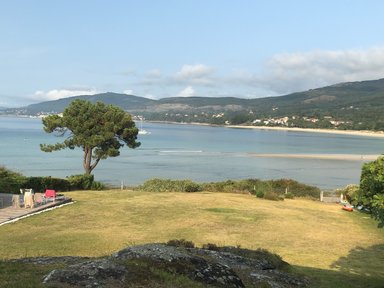 Intercambio de idiomas para mis hijas gemelas en Galicia.- España 10 €