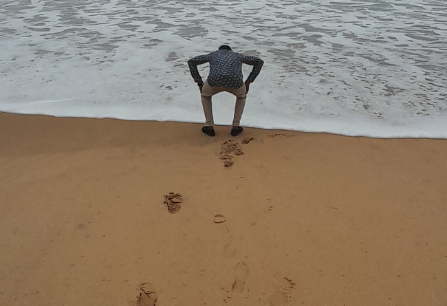 Descubre y admira el maravilloso paisaje sociocultural de la playa de Gran Bassam 10 €