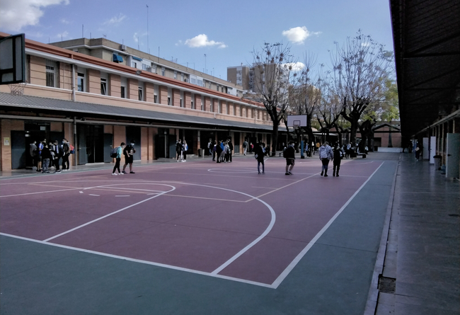 Linguistic and cultural exchange with students aged 15 to 17 in Seville, Spain 10 €