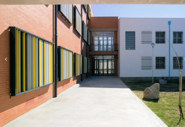 INTERCAMBIO ESCOLAR EN EL IES ANTONIO Mª CALERO 10 €