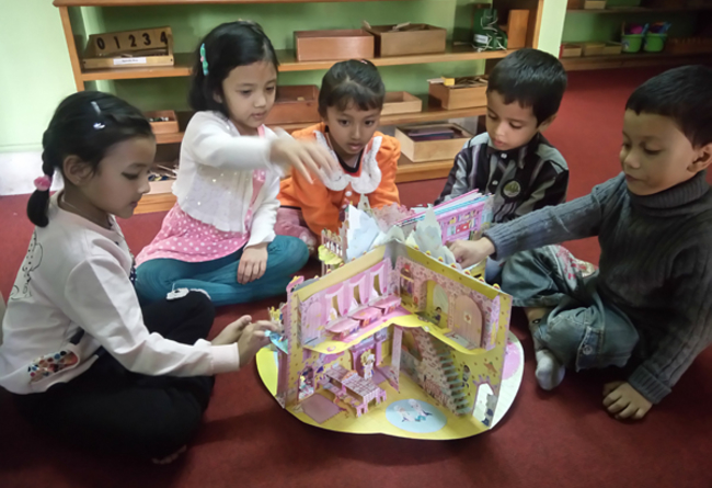 We invite Native English-Speaking Teachers/ High School/College Students to come to Nepal, volunteer as language enhancers/Teachers and work with children 10 €