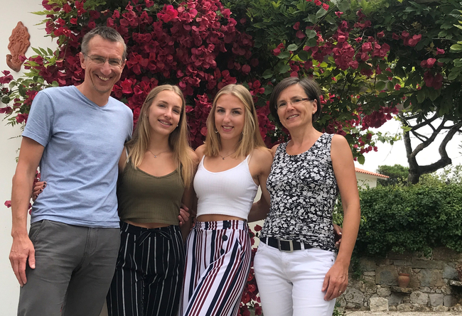 Student exchange German - Spanish living in host families 10 €