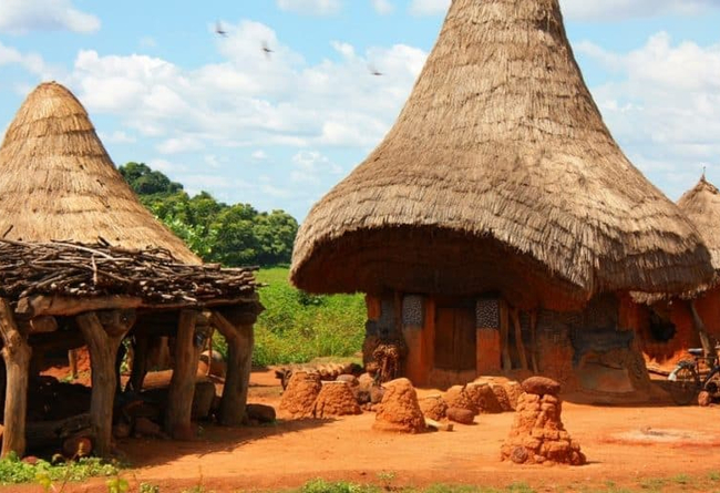 APESCI -Asociación de Profesores Español de Secundaria de Côte d'Ivoire (Costa de Marfil) 10 €