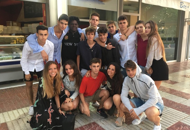 Willing to exchange anywhere in the world 10 €