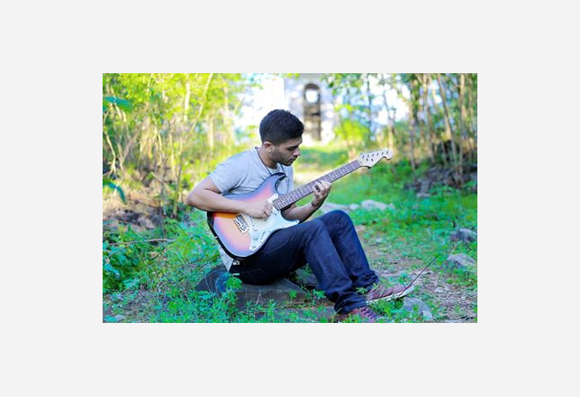 I want to make music and show the world its power! 10 €